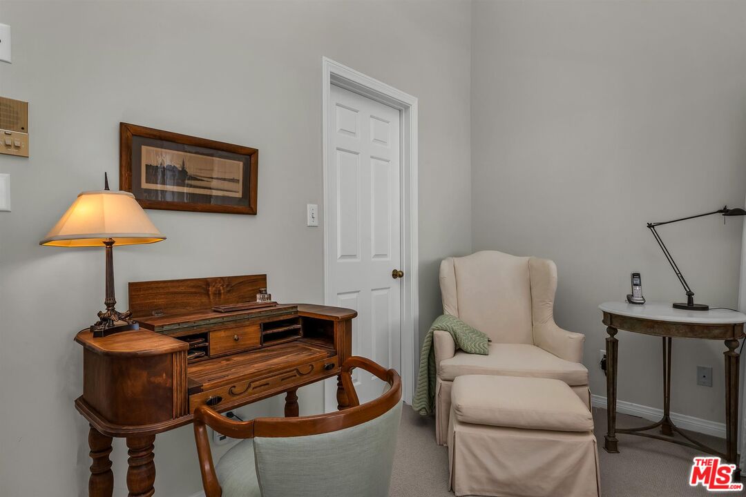 1426 California Ave Unit: 2