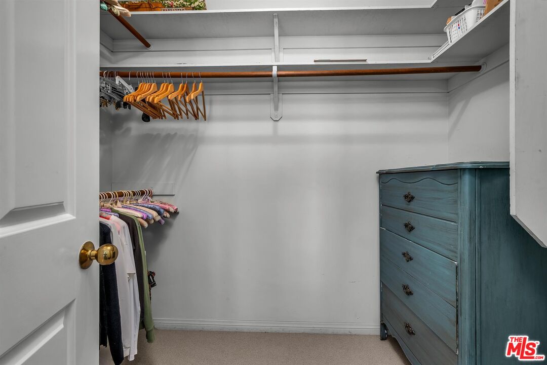 1426 California Ave Unit: 2