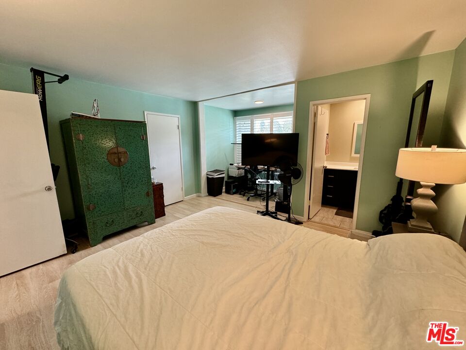 5215 Sepulveda Blvd Unit: 15D