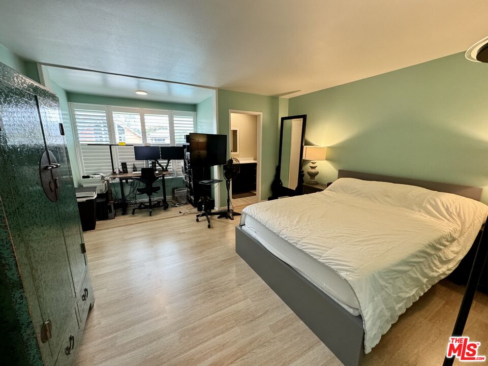 5215 Sepulveda Blvd Unit: 15D