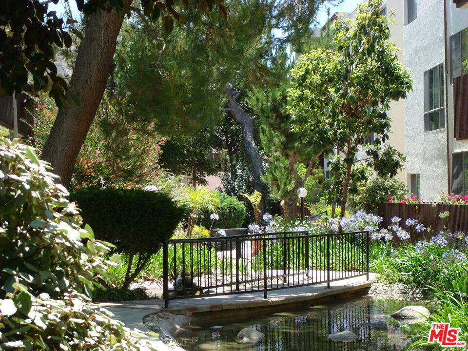 5900 Canterbury Dr Unit: K228