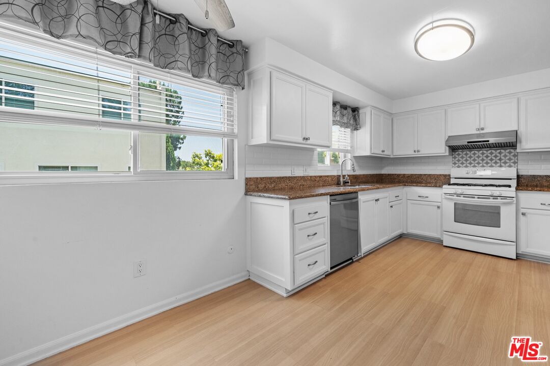 11260 Overland Ave Unit: 18A