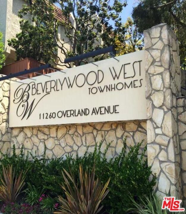 11260 Overland Ave Unit: 18A