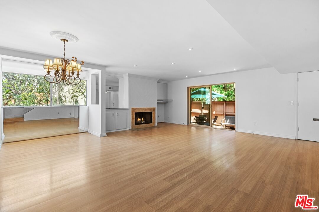 11260 Overland Ave Unit: 18A