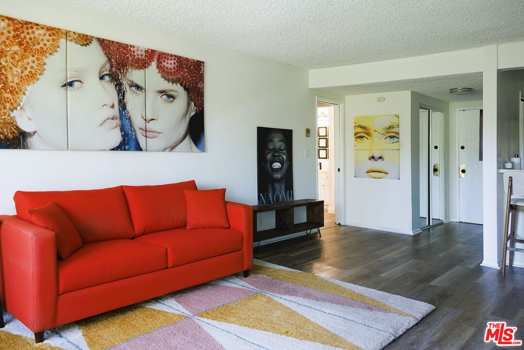 6225 Canterbury Dr Unit: 311
