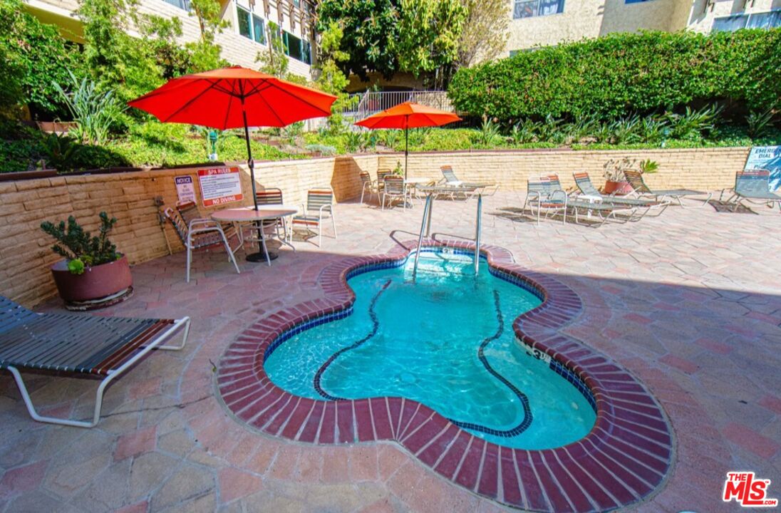 6225 Canterbury Dr Unit: 311