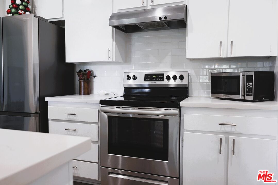 6225 Canterbury Dr Unit: 311