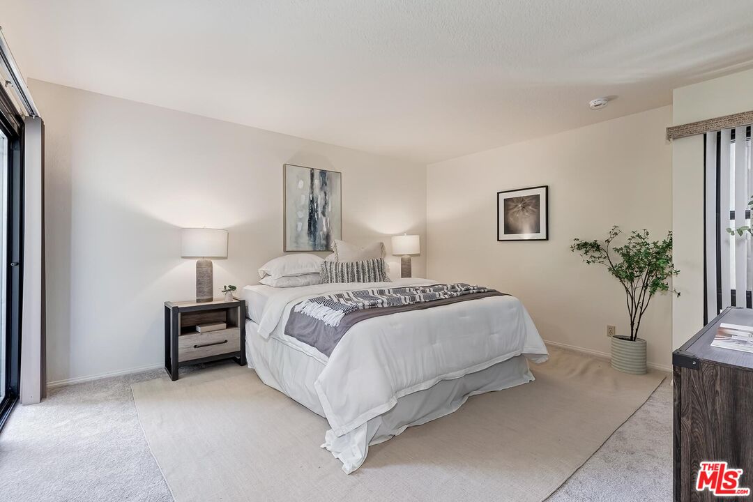 8515 Falmouth Ave Unit: 301