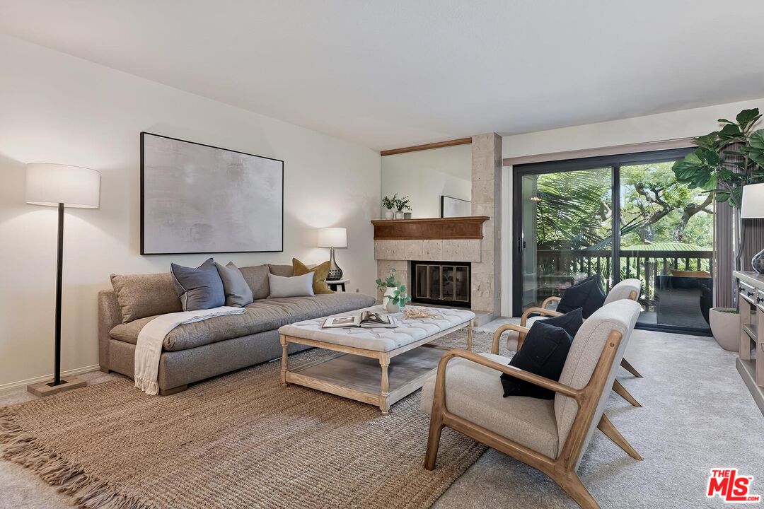 8515 Falmouth Ave Unit: 301