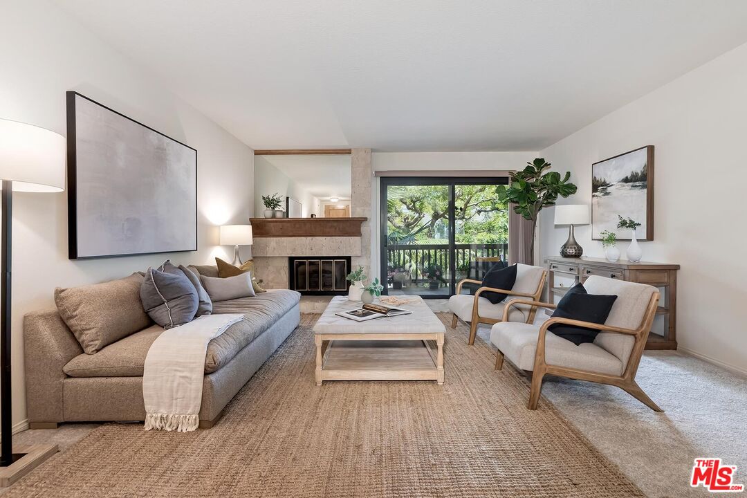 8515 Falmouth Ave Unit: 301