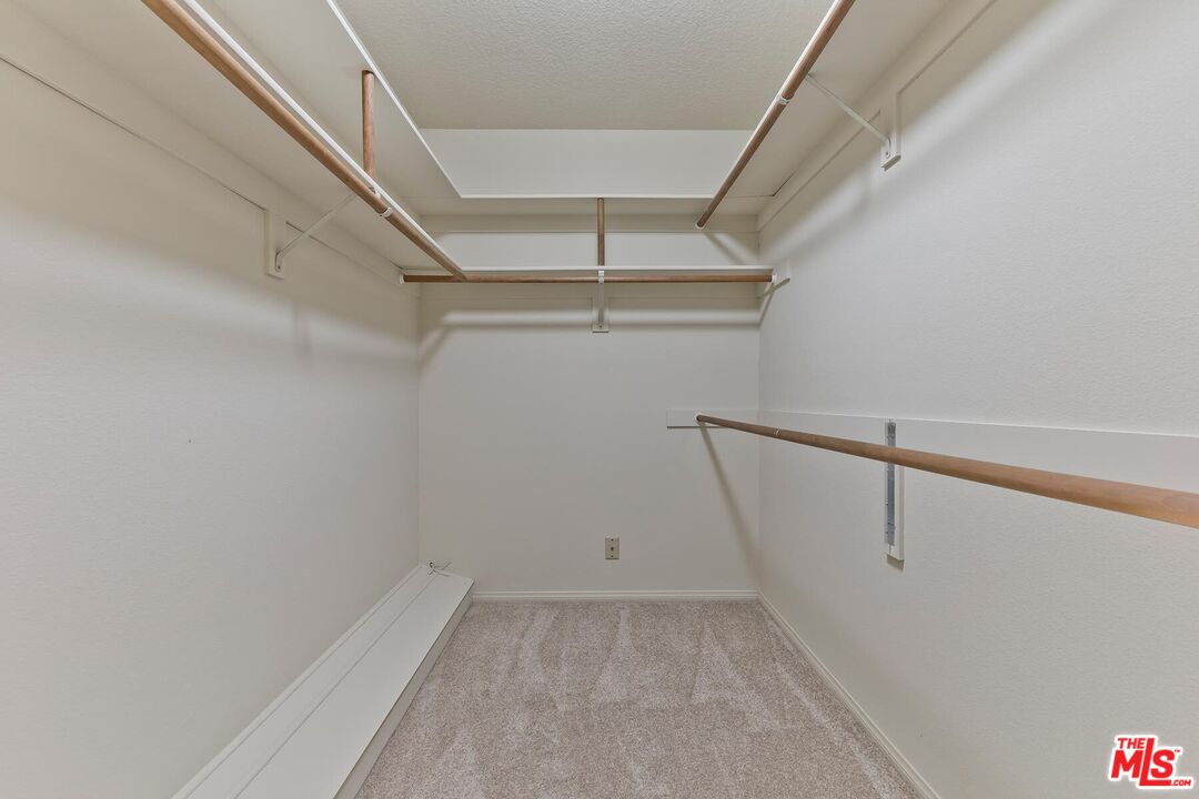 8515 Falmouth Ave Unit: 301