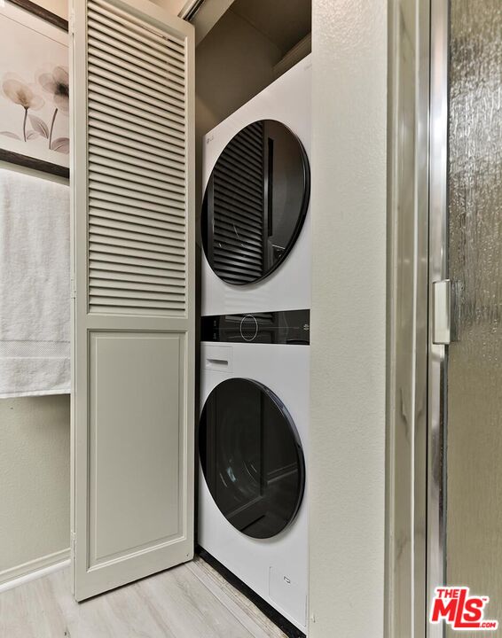 8515 Falmouth Ave Unit: 301