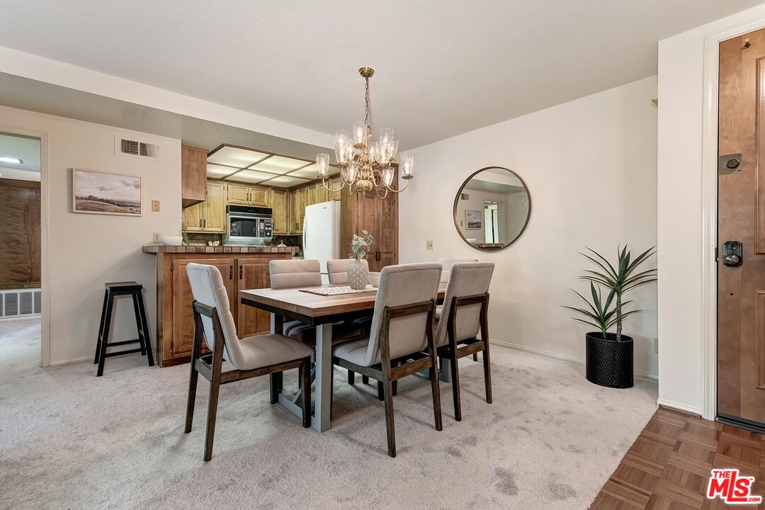 8515 Falmouth Ave Unit: 301