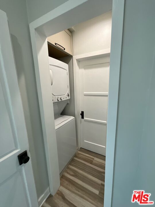 117 N Kings Unit: 119 3/4