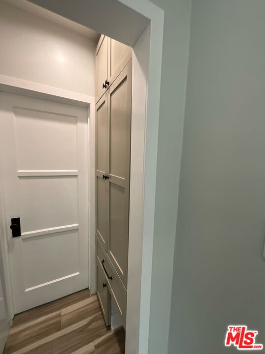 117 N Kings Unit: 119 3/4