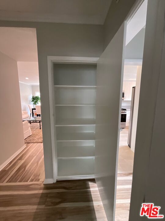 117 N Kings Unit: 119 3/4