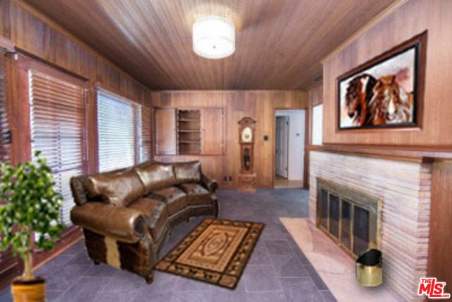 11605 TERRYHILL PL