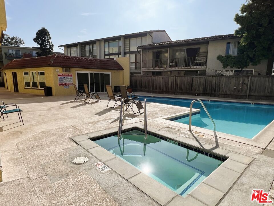 5950 Buckingham Pkwy Unit: 601