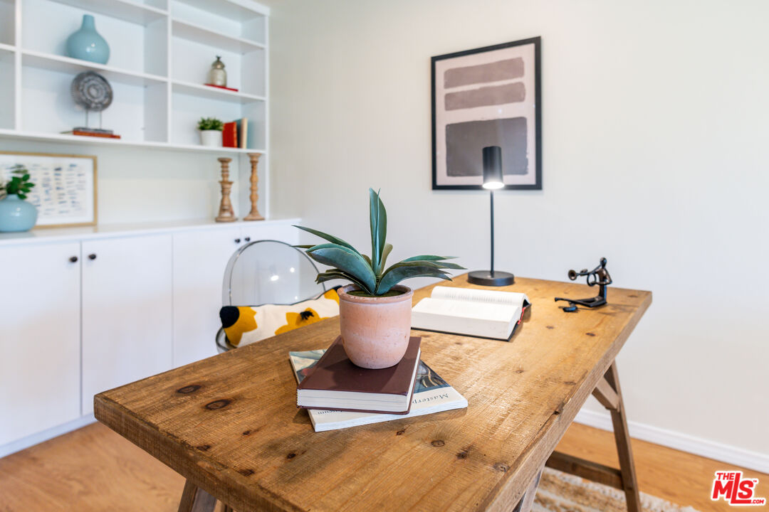 5950 Buckingham Pkwy Unit: 601