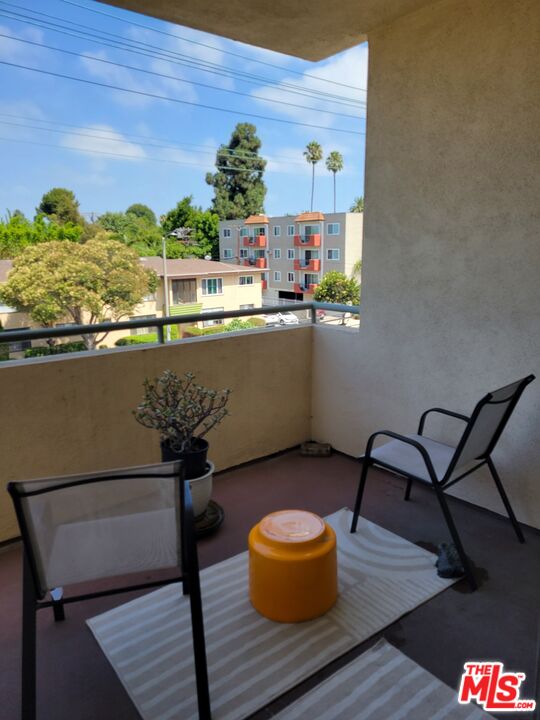 11870 WASHINGTON PL Unit: 302