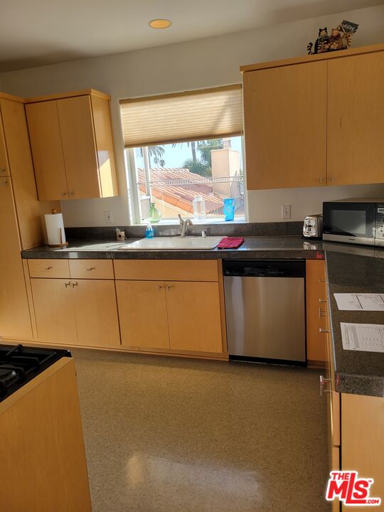 11870 WASHINGTON PL Unit: 302