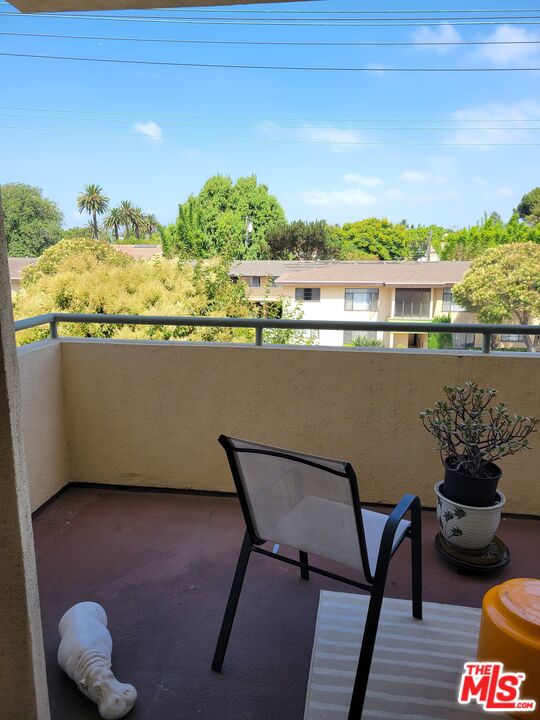 11870 WASHINGTON PL Unit: 302