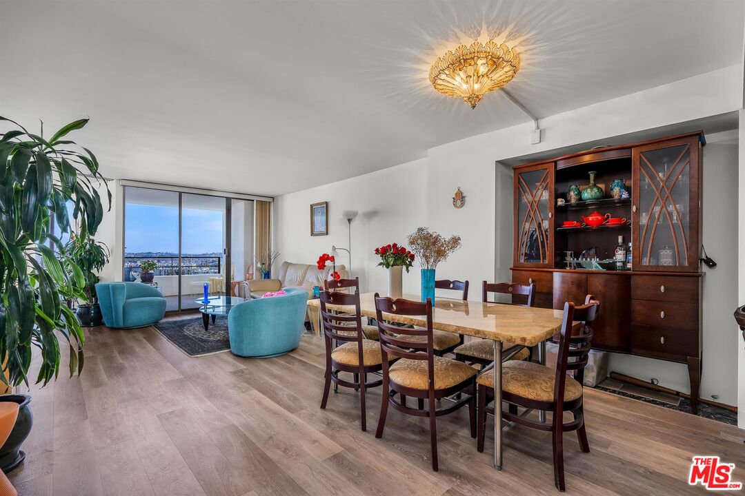 4267 Marina City Dr Unit: 1110