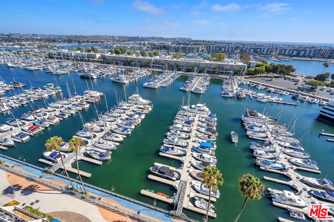 4267 Marina City Dr Unit: 1110