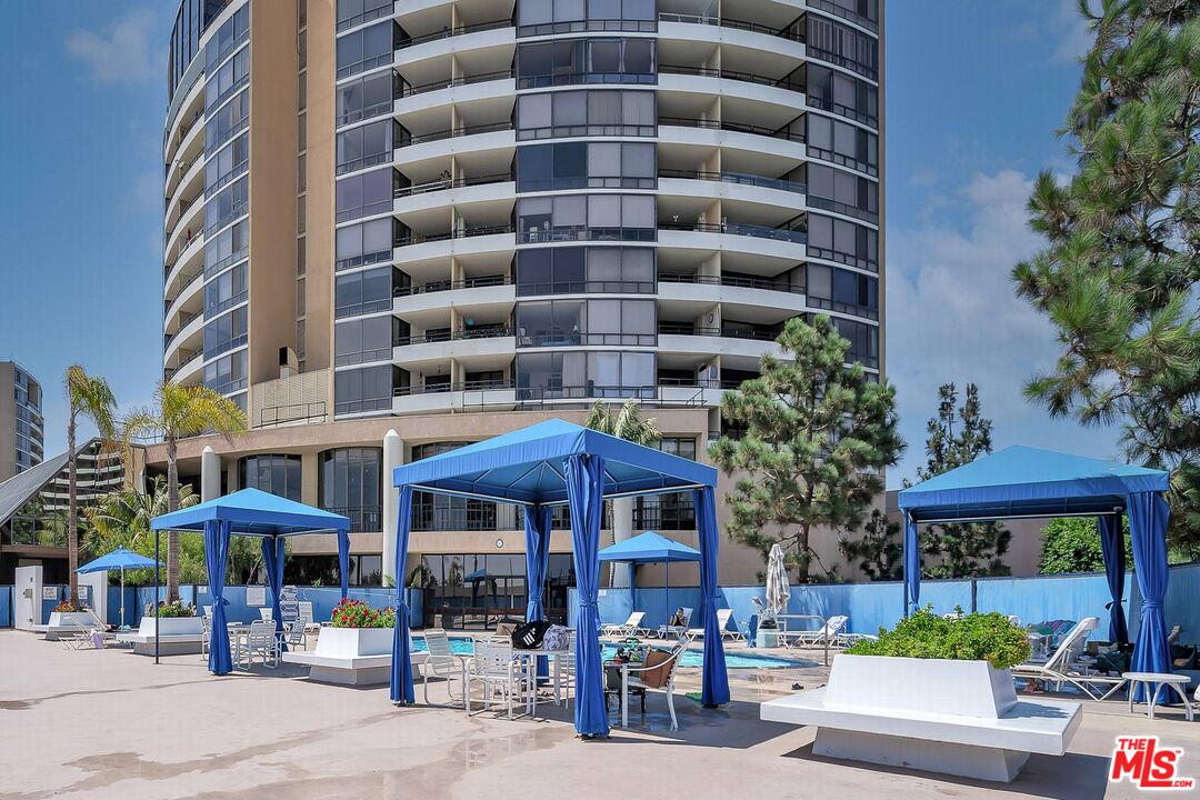 4267 Marina City Dr Unit: 1110