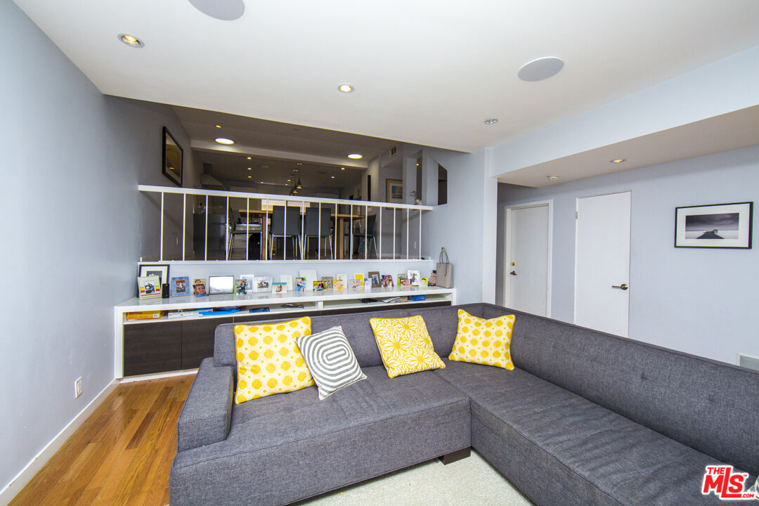 13210 Admiral Ave Unit: A