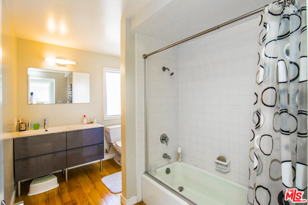 13210 Admiral Ave Unit: A