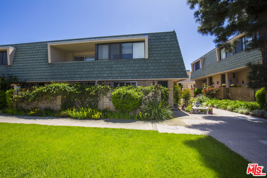 13210 Admiral Ave Unit: A