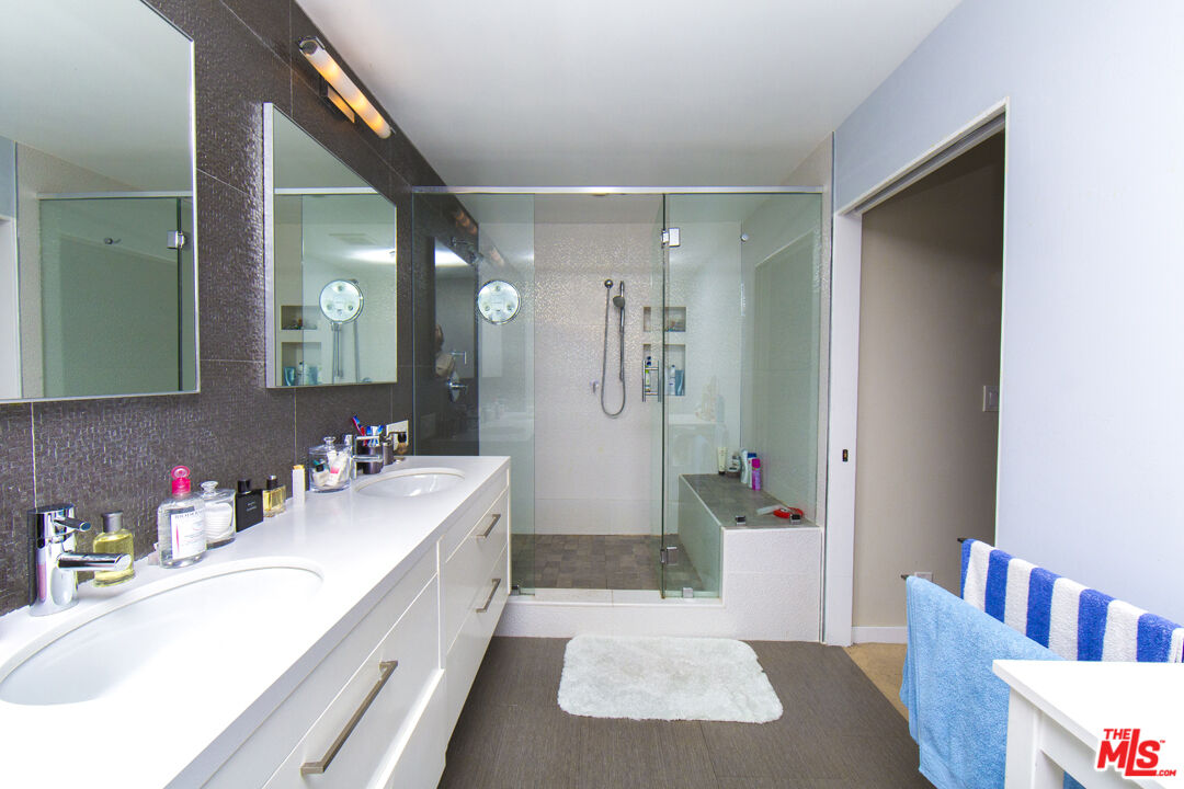 13210 Admiral Ave Unit: A