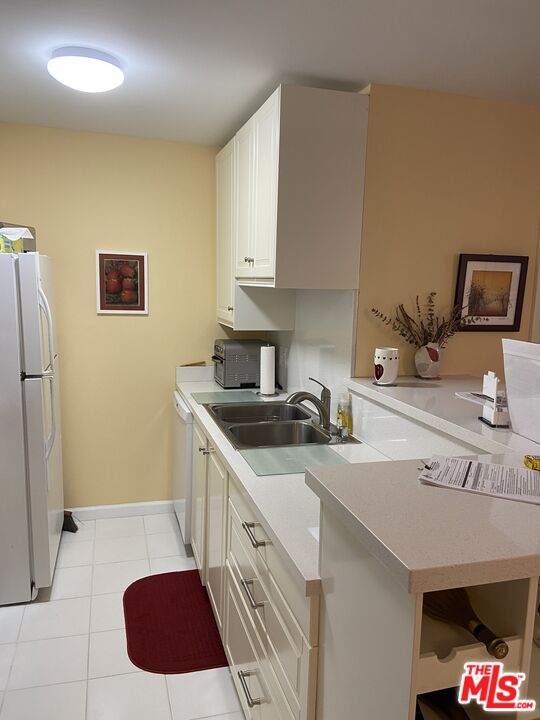 7777 W 91st St Unit: E2144