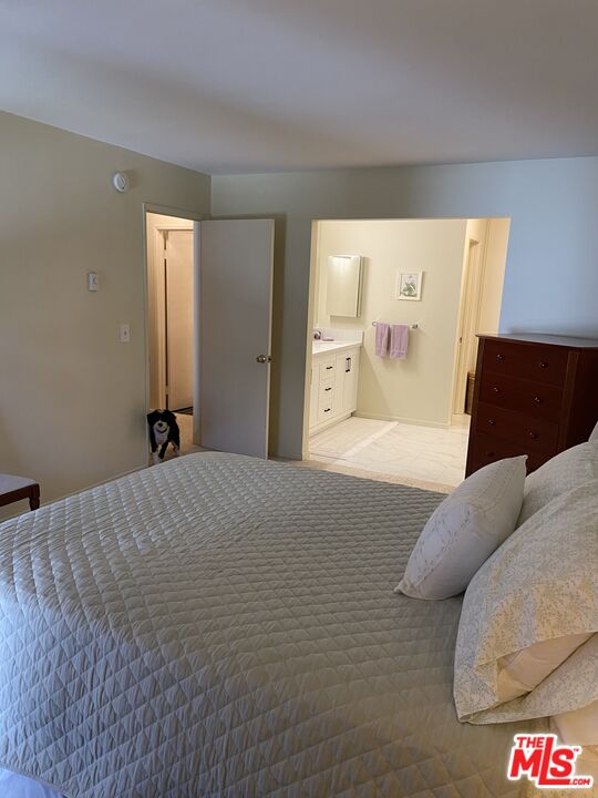 7777 W 91st St Unit: E2144