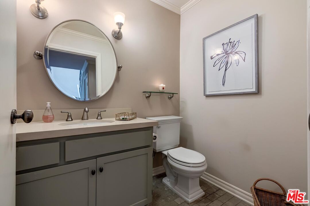 1731 Barry Ave Unit: 110