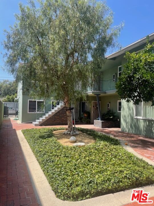 3967 Sawtelle Blvd