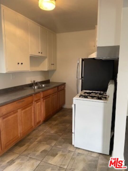 3967 Sawtelle Blvd