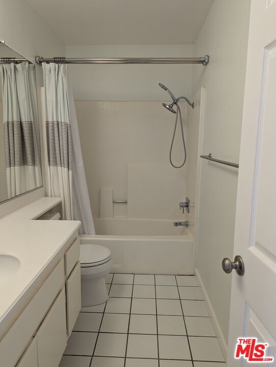 9 Campton Pl