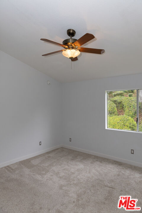 9 Campton Pl