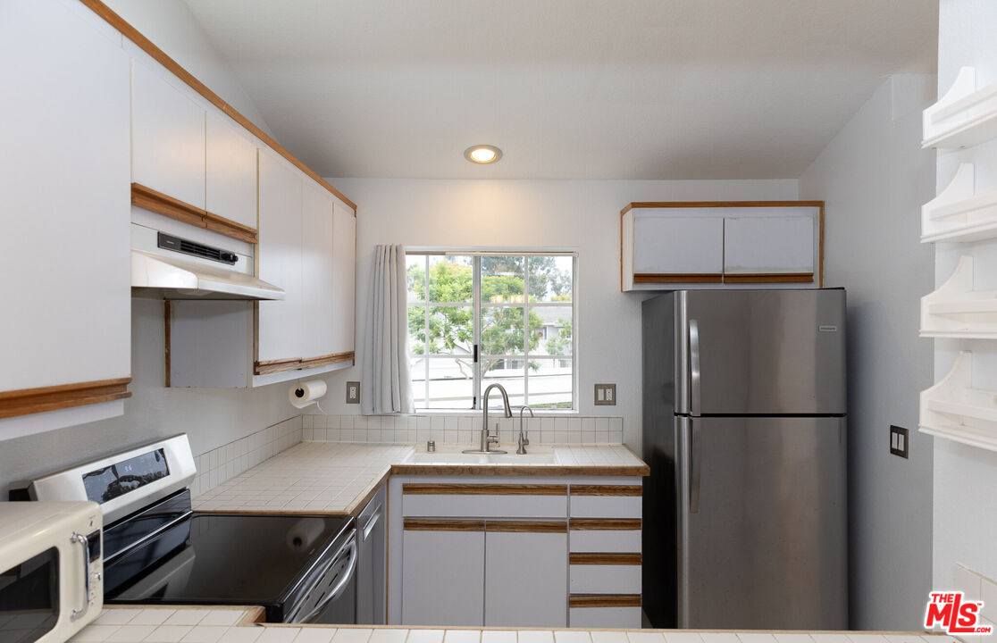 9 Campton Pl