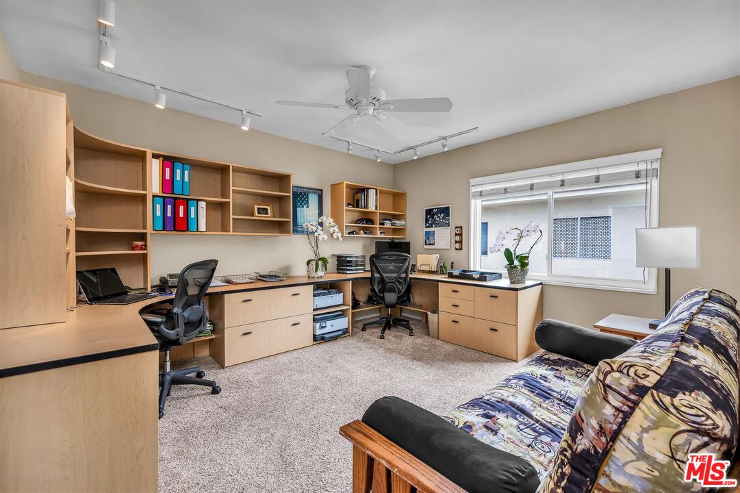 4745 La Villa Marina Unit: D