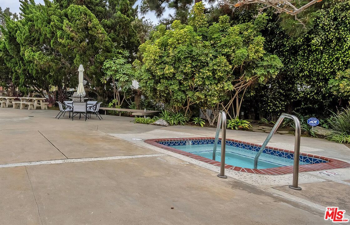 4745 La Villa Marina Unit: D