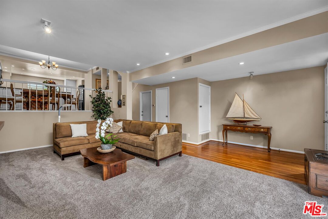 4745 La Villa Marina Unit: D