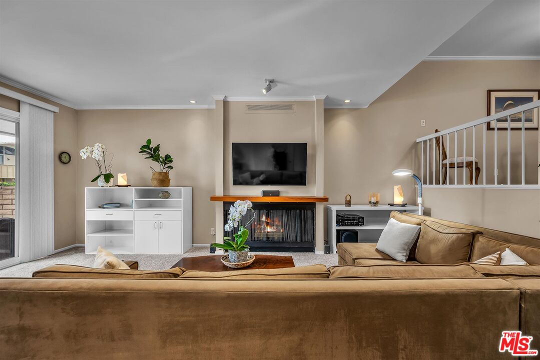 4745 La Villa Marina Unit: D