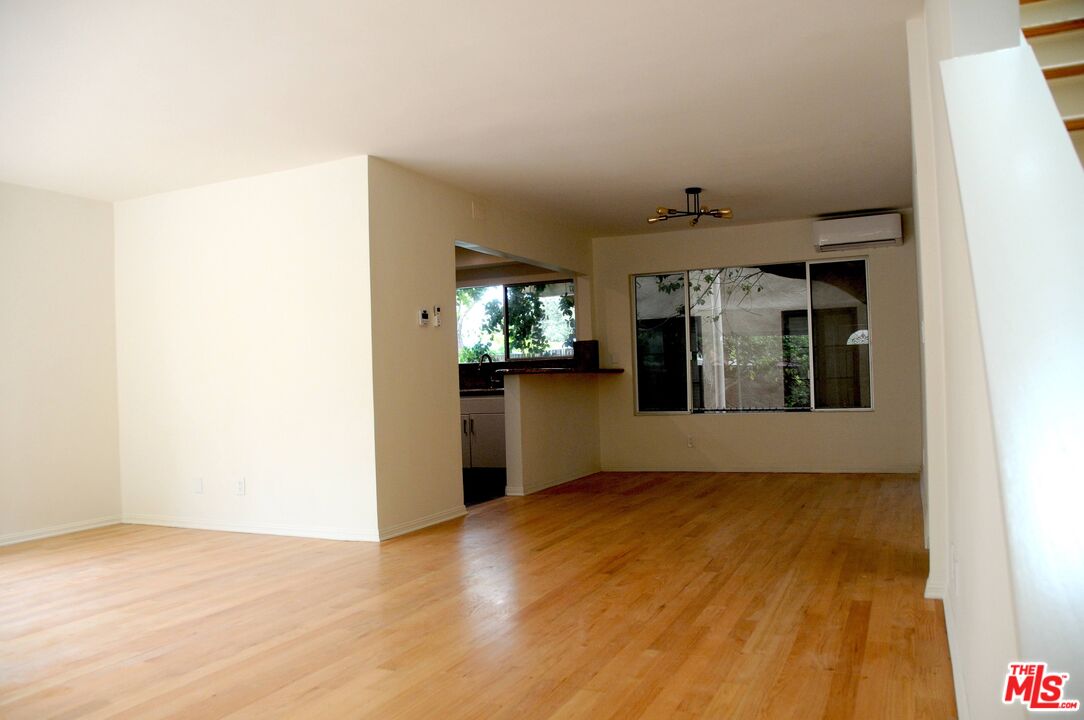 638 Lincoln Blvd Unit: 1