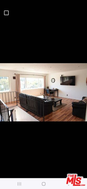 579 E Fairview Blvd Unit: 1