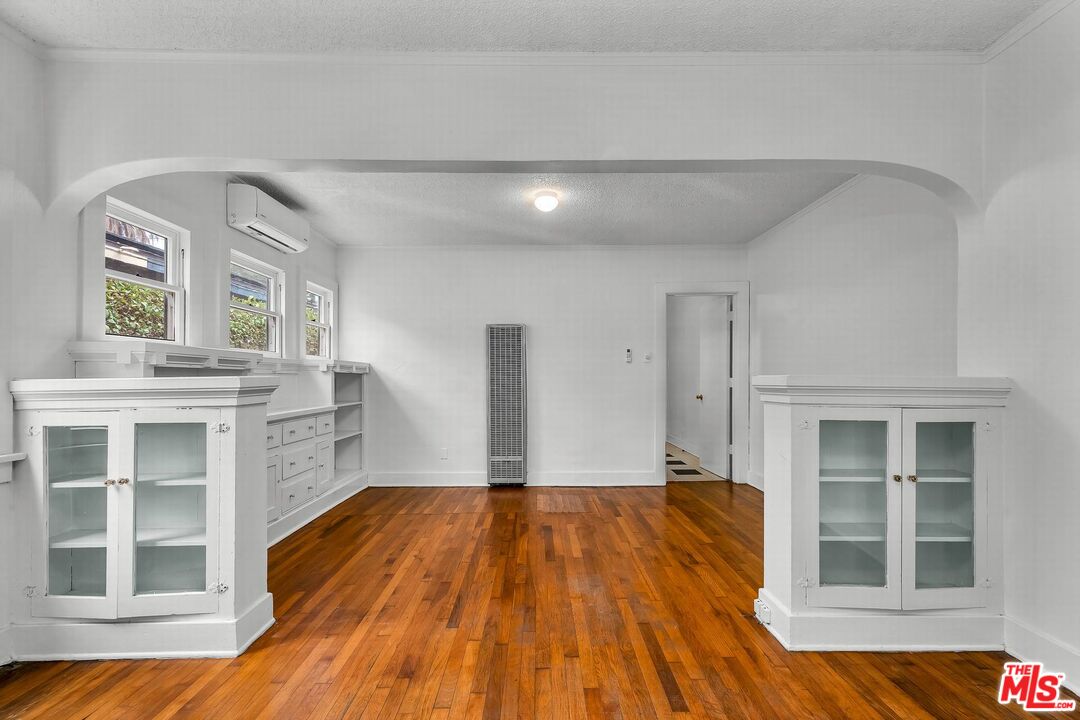 708 Boccaccio Ave