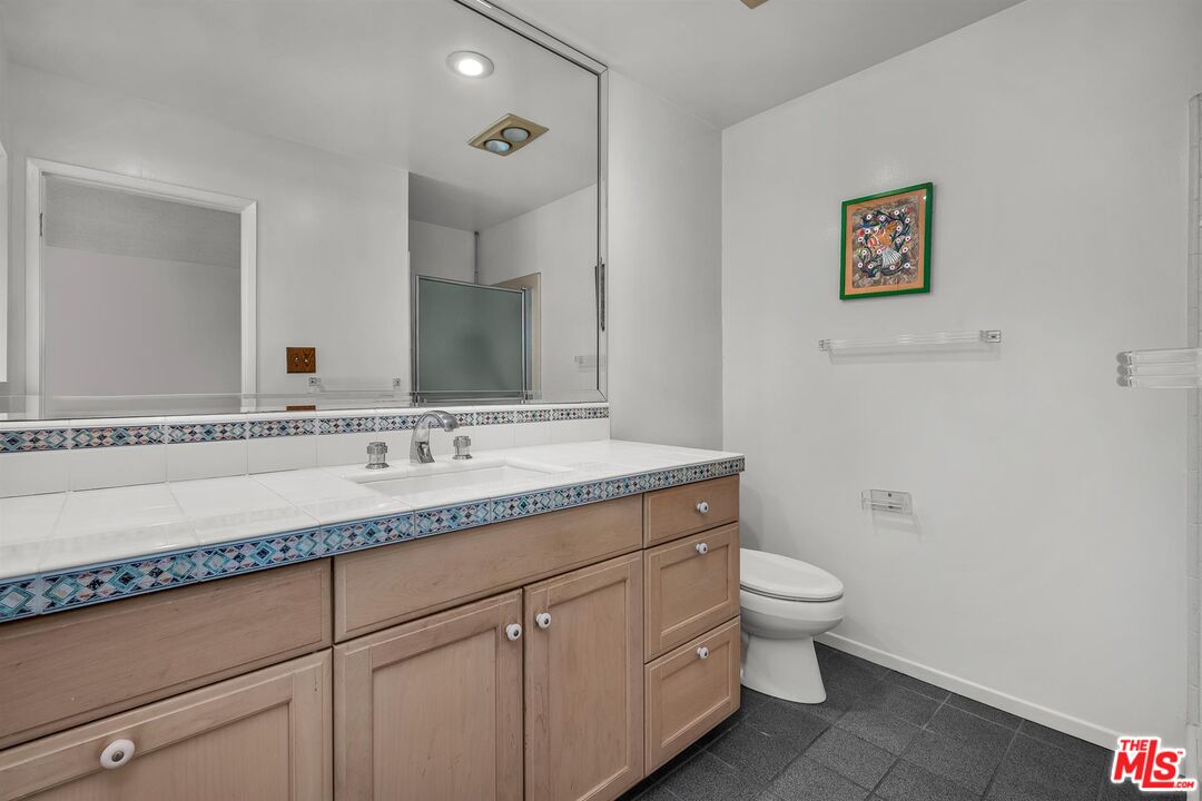 5215 S Sepulveda Blvd Unit: 18D