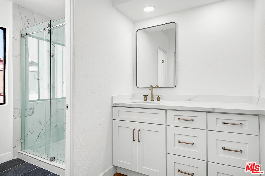 4425 Alla Rd Unit: 5